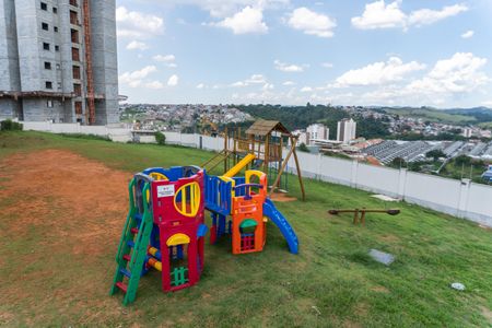 Apartamento para alugar com 40m², 2 quartos e 1 vaga Apartamento para alugar com 40m², 2 quartos e 1 vagaÁrea comum - Playground