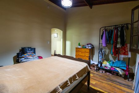 Casa à venda com 253m², 2 quartos e 1 vaga Casa à venda com 253m², 2 quartos e 1 vagaSuíte