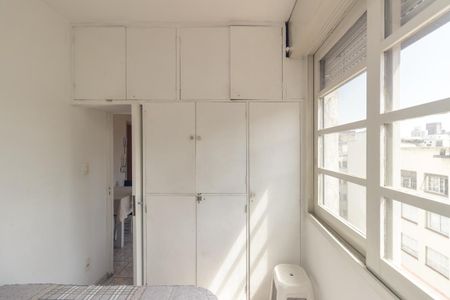 Apartamento à venda com 48m², 1 quarto e sem vaga Apartamento à venda com 48m², 1 quarto e sem vagaQuarto