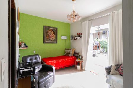 Casa à venda com 480m², 5 quartos e 2 vagasSuíte