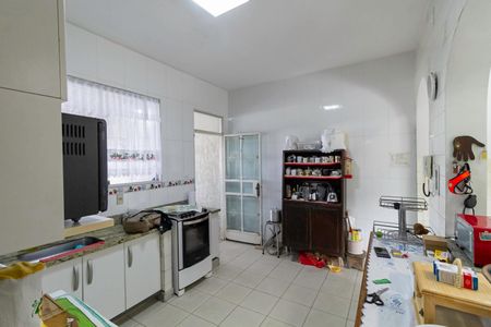 Casa à venda com 480m², 5 quartos e 2 vagasCozinha