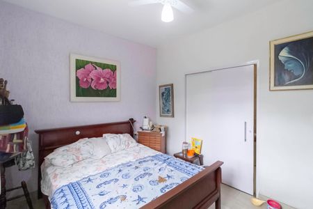 Casa à venda com 480m², 5 quartos e 2 vagasQuarto 3