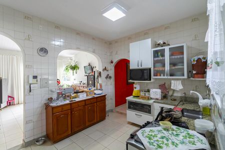 Casa à venda com 480m², 5 quartos e 2 vagasCozinha