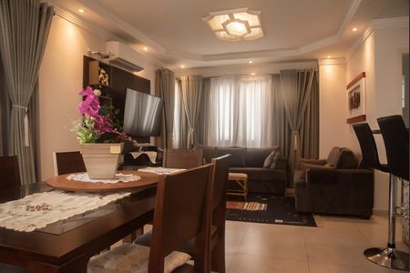 Casa à venda com 330m², 3 quartos e 4 vagasSala de jantar