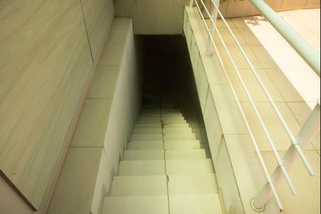 Casa à venda com 330m², 3 quartos e 4 vagasAcesso ao Salão/Depósito