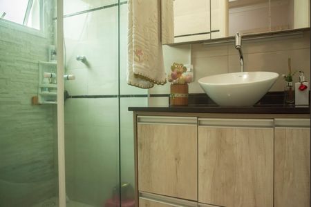 Casa à venda com 330m², 3 quartos e 4 vagasBanheiro da Suíte 1