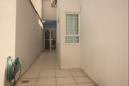 Casa à venda com 330m², 3 quartos e 4 vagasQuintal