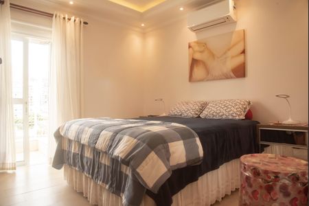 Casa à venda com 330m², 3 quartos e 4 vagasSuíte 3