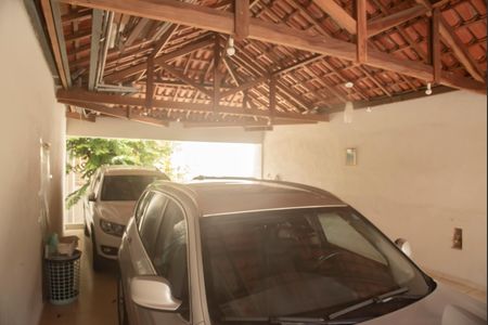 Casa à venda com 330m², 3 quartos e 4 vagasGaragem