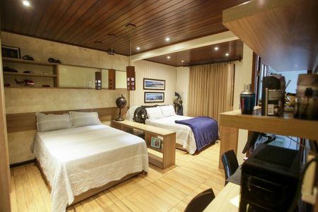 Casa de condomínio à venda com 396m², 4 quartos e 2 vagasQuarto Suíte 2