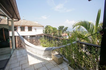 Casa de condomínio à venda com 396m², 4 quartos e 2 vagasVaranda da Suíte 4