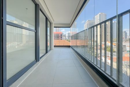 Apartamento à venda com 69m², 2 quartos e 1 vagaVaranda