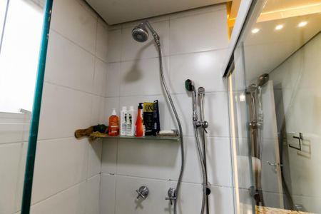 Apartamento à venda com 68m², 2 quartos e 1 vaga Apartamento à venda com 68m², 2 quartos e 1 vagaBanheiro da Suíte - chuveiro