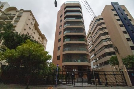 Apartamento à venda com 126m², 3 quartos e 3 vagasFachada 