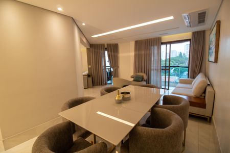 Apartamento à venda com 126m², 3 quartos e 3 vagasSala