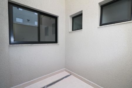 Apartamento à venda com 55m², 2 quartos e 1 vaga Apartamento à venda com 55m², 2 quartos e 1 vagaÁrea de Serviço