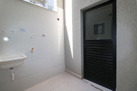 Apartamento à venda com 55m², 2 quartos e 1 vaga Apartamento à venda com 55m², 2 quartos e 1 vagaÁrea de Serviço