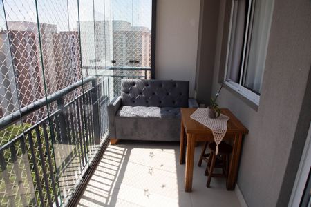 Apartamento à venda com 75m², 2 quartos e 2 vagasVaranda