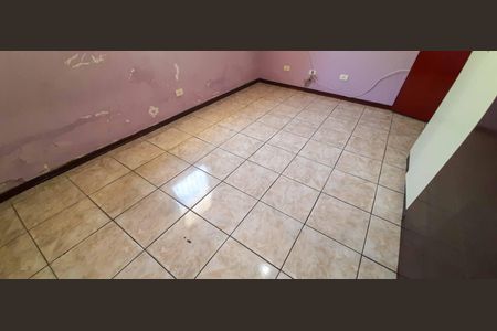 Casa para alugar com 375m², 4 quartos e 4 vagas Casa para alugar com 375m², 4 quartos e 4 vagasQuarto 2