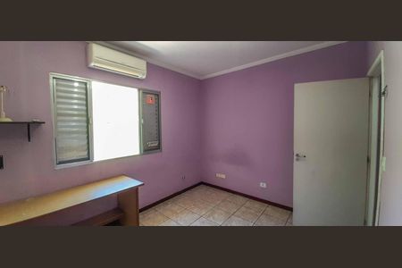 Casa para alugar com 375m², 4 quartos e 4 vagas Casa para alugar com 375m², 4 quartos e 4 vagasQuarto 3