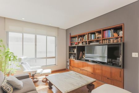 Apartamento à venda com 212m², 3 quartos e 1 vaga