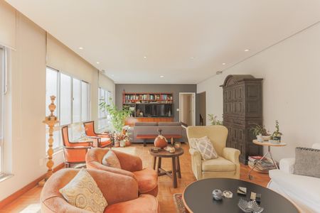 Apartamento à venda com 212m², 3 quartos e 1 vaga