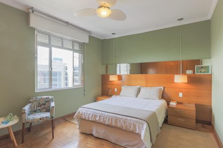 Apartamento à venda com 212m², 3 quartos e 1 vaga