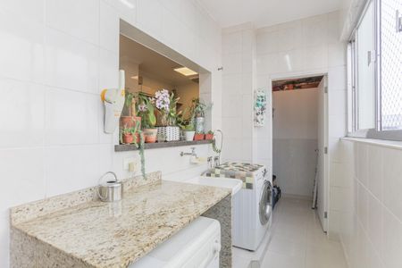 Apartamento à venda com 212m², 3 quartos e 1 vaga