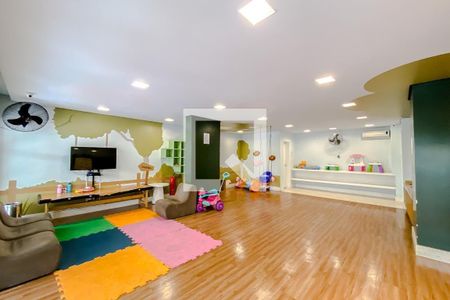 Apartamento à venda com 223m², 3 quartos e 4 vagasBrinquedoteca