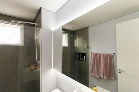 Apartamento à venda com 223m², 3 quartos e 4 vagasBanheiro Da Suíte