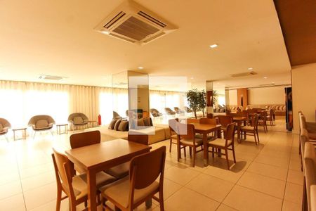 Apartamento à venda com 223m², 3 quartos e 4 vagas Área comum Salão