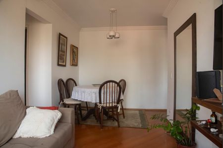 Apartamento à venda com 55m², 2 quartos e 1 vagaSala