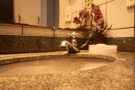 Apartamento à venda com 55m², 2 quartos e 1 vagaBanheiro