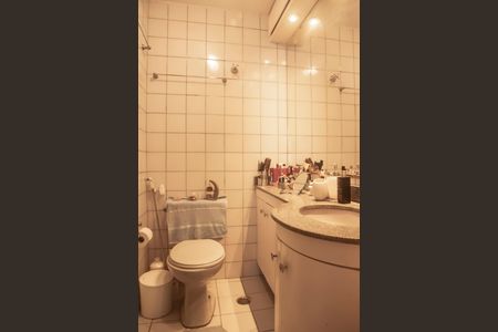 Apartamento à venda com 55m², 2 quartos e 1 vagaBanheiro