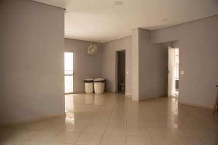 Apartamento à venda com 55m², 2 quartos e 1 vagaÁrea comum - Salão de festas