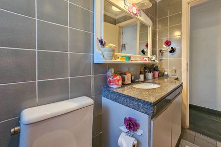 Apartamento para alugar com 86m², 3 quartos e 2 vagasBanheiro