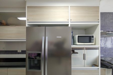 Apartamento para alugar com 160m², 3 quartos e 2 vagas Apartamento para alugar com 160m², 3 quartos e 2 vagasCozinha