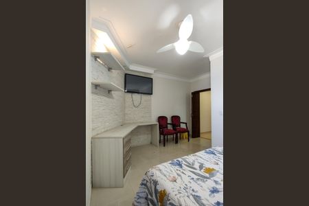 Apartamento para alugar com 160m², 3 quartos e 2 vagas Apartamento para alugar com 160m², 3 quartos e 2 vagasSuíte