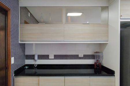 Apartamento para alugar com 160m², 3 quartos e 2 vagas Apartamento para alugar com 160m², 3 quartos e 2 vagasCozinha