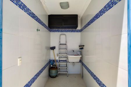 Apartamento para alugar com 160m², 3 quartos e 2 vagas Apartamento para alugar com 160m², 3 quartos e 2 vagasÁrea de Serviço