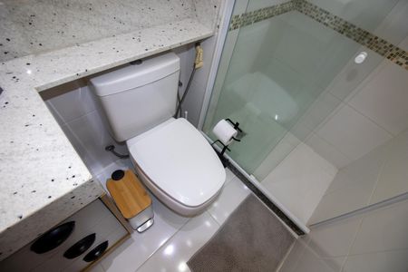 Apartamento à venda com 87m², 2 quartos e 2 vagasBanheiro da Suíte
