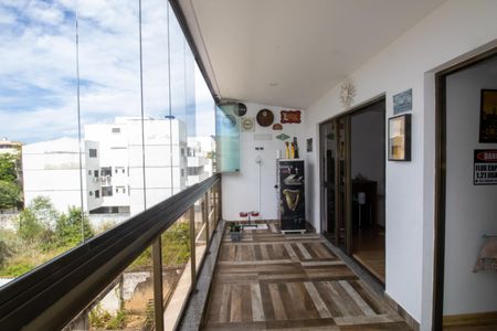 Apartamento à venda com 87m², 2 quartos e 2 vagasVaranda