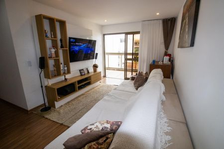 Apartamento à venda com 87m², 2 quartos e 2 vagasSala