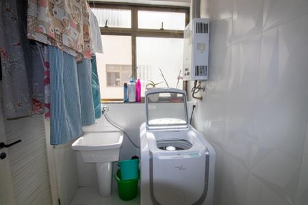 Apartamento à venda com 87m², 2 quartos e 2 vagasÁrea de Serviço