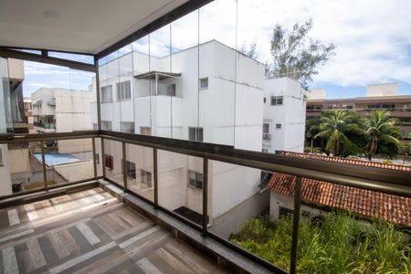 Apartamento à venda com 87m², 2 quartos e 2 vagasVaranda