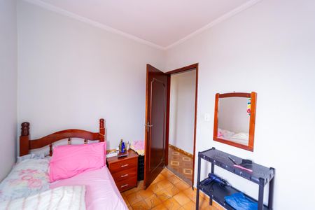 Casa à venda com 175m², 3 quartos e 2 vagas Casa à venda com 175m², 3 quartos e 2 vagasQuarto 2