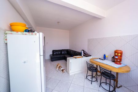 Casa à venda com 175m², 3 quartos e 2 vagas Casa à venda com 175m², 3 quartos e 2 vagascasa 2 -Sala 2