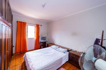 Casa à venda com 175m², 3 quartos e 2 vagas Casa à venda com 175m², 3 quartos e 2 vagasQuarto 3