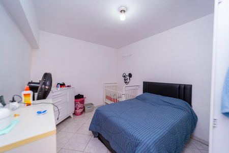 Casa à venda com 175m², 3 quartos e 2 vagas Casa à venda com 175m², 3 quartos e 2 vagascasa 2 -Quarto