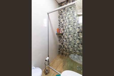 Casa à venda com 110m², 3 quartos e 2 vagas Casa à venda com 110m², 3 quartos e 2 vagasBanheiro da Suíte